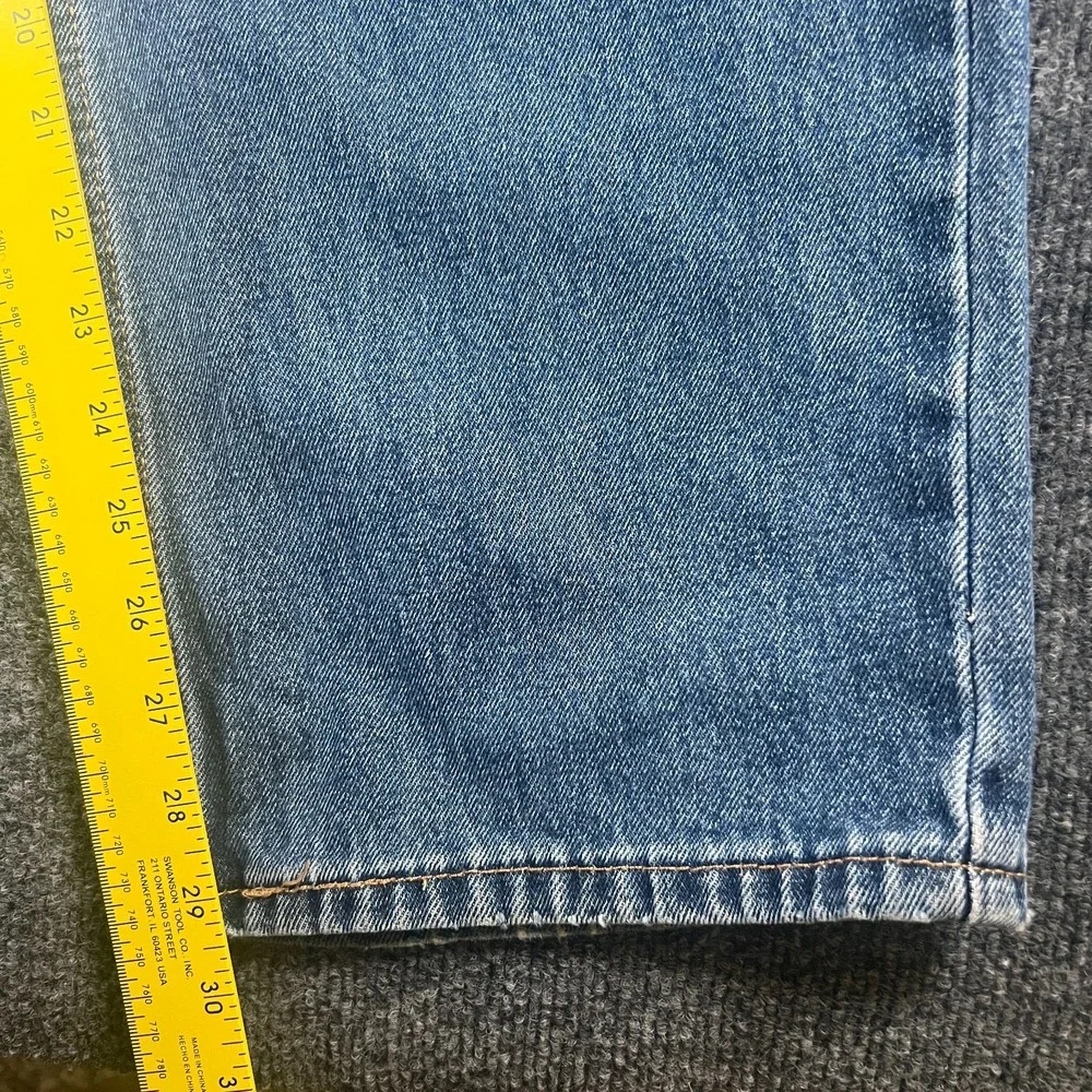Levi's 550 Jeans Men 39x29.5 Blue Denim Cotton Straight Leg Mid Rise Relaxed Fit